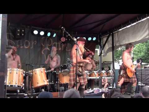 - Saor Patrol - Great Drums ! - Three wee jigs - ! MPS - Köln 05.08.2013 - feel the power  !