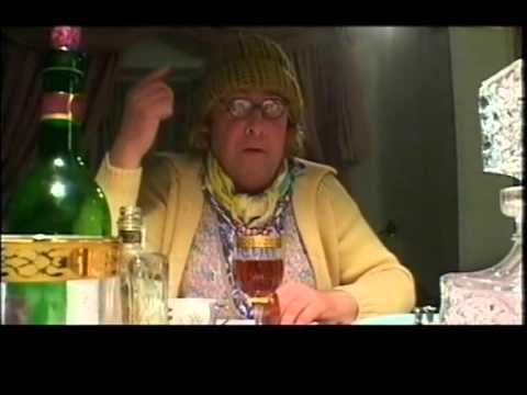 Stella Street S04: Ep 3