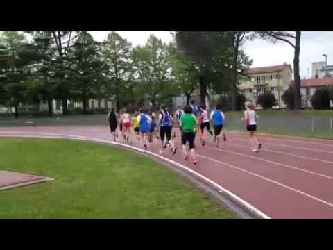 1 maggio 2015 - 5000 metri in pista - partenza 1^ batteria