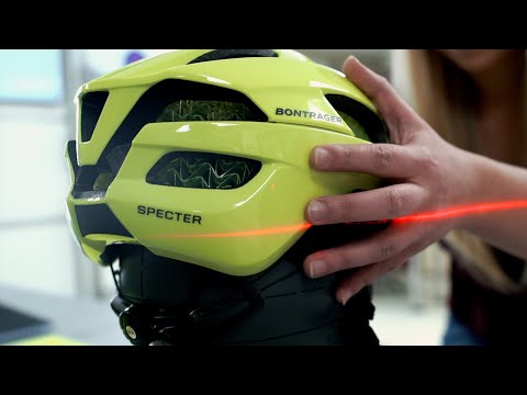 TREK Starvos WaveCel helma