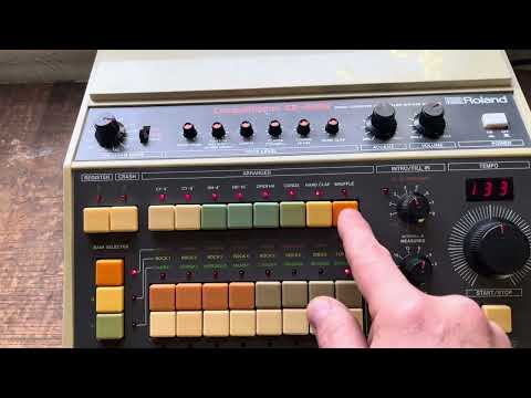 Roland CR-8000 CompuRhythm 1980s White image 11