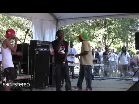 Righteous Movement beatboxes at SN&R music festival 6/27/09