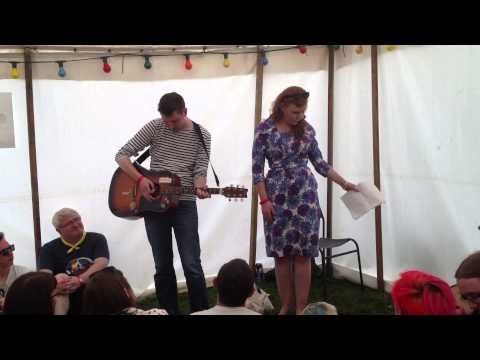 The Just Joans - Durex Puppy (live at Indietracks 2013)