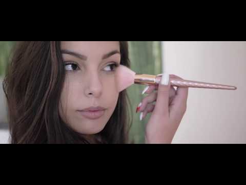 JOTA GRANDE - AMIGA ft. ZĖ CARLOS (OFFICIAL MUSIC VIDEO)