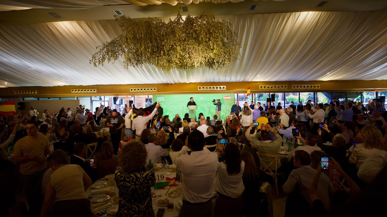 💥 ESPECTACULAR Santiago Abascal en Murcia. LO DEJA MUY CLARO 👏👏👏