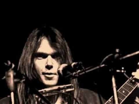 Video thumbnail for Stringman (Live from Hammersmith Odeon 1976)