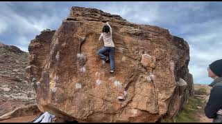 Video thumbnail de Solid Toad, V5. Moe’s Valley