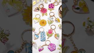 Let’s Resin Keychain Making Kit #letsresin #diy #giftideas #resinart