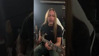 How to play Big Gun by ACDC.
