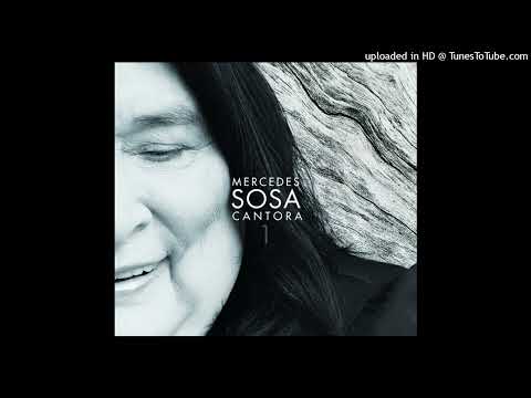 Videoclip de Novicia (with Victor Heredia) — Mercedes Sosa