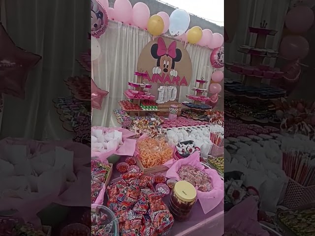 Vídeo relacionado con Ciao-Y5016 Bing Kit Mesa Fiesta, multicolor, 8 personas (Y5016)