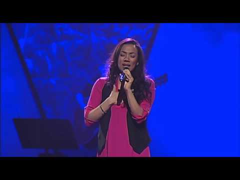 Camille Aragonés - Here's My Heart