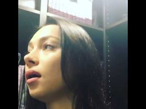 Настасья Самбурская зовет  любимого мужчину