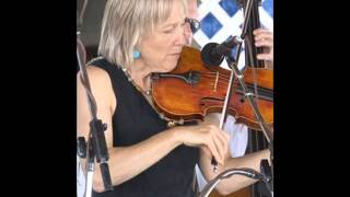 Laurie Lewis - Weevily Wheat