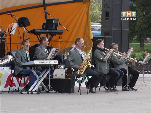 Концерт и салют в честь Дня Победы - 10.05.2016