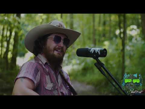 Cody Meece - Can't Never Could [Fat Cave Sessions]