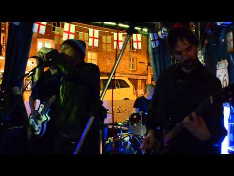 The Fisters - Breaking The Law Cover Live @ Harry's Bar in Hinckley, UK