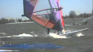 preview picture of video 'Windsurfing Hindeloopen 05-2011'