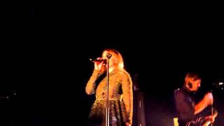 Coeur de Pirate - Interlude (The Climb) &amp; I Don&#39;t Want To Break Your Heart - L&#39;Olympia - 05.11.2015