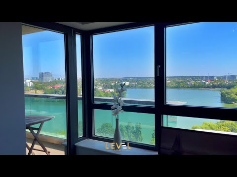 [VIDEO] Amazing Lake Views | 1 Bedroom Apartment | Parking and Storage | Emerald Residence — Video