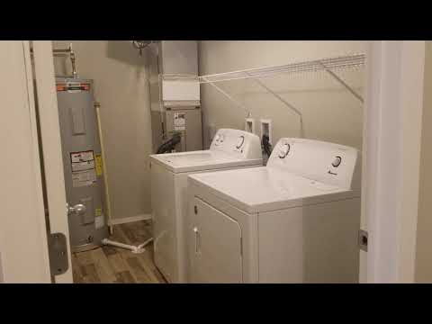 1 bed 1 bath 2nd floor Flats 860SQFT