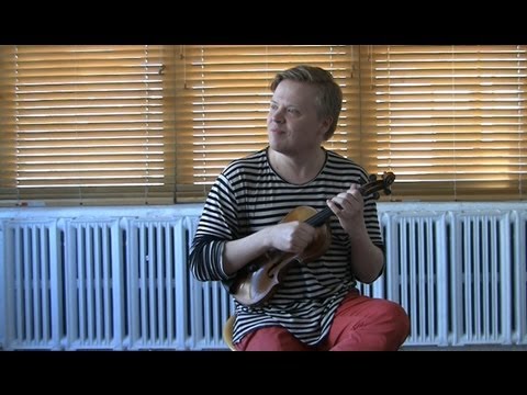 Pekka Kuusisto Performs 'Piupali Paupali' (Finnish folk song)