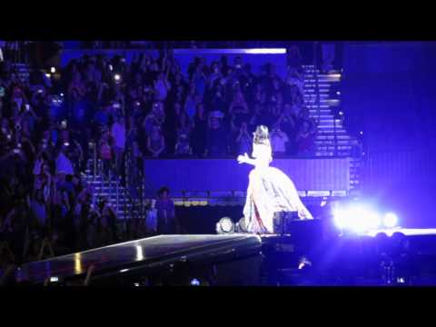Katy Perry "Firework" Live from Tampa Bay Times Forum 6-30-2014