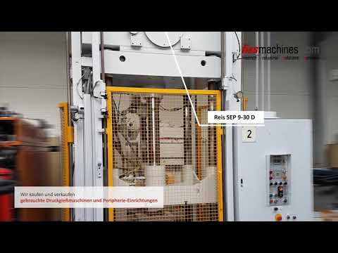 Trimming press for castings