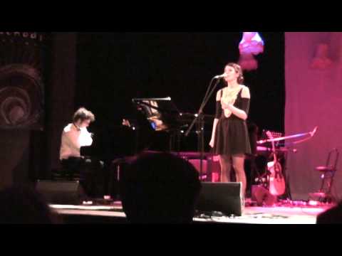 Justyna Grzywaczyk i Stanisław Łopuszyński - 'W słowach został tylko ślad'