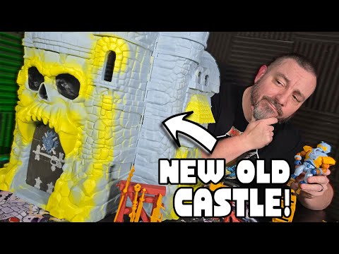 Is the NEW Castle Grayskull Better Than The Original?!