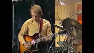 Video thumbnail of "Van Morrison - Wavelength - 6/18/1980 - Montreux (OFFICIAL)"