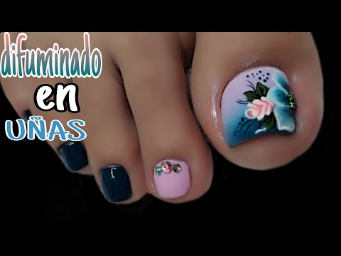 UÑAS de PIES decoradas con tonos verde esmeralda /uñas con DIFUMINADO .