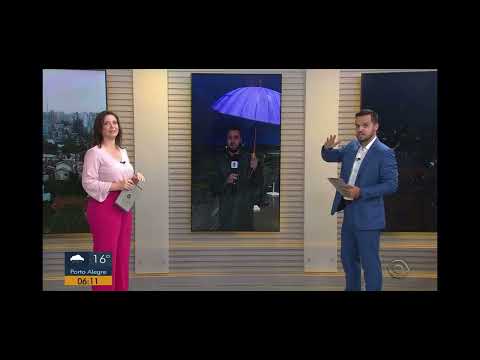 rbs tv | Trovão é ouvido ao vivo no Bom Dia Rio Grande (26/09/23)