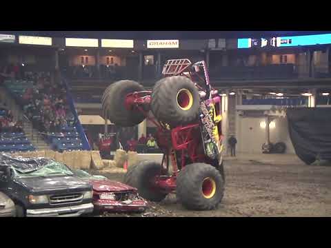 MONSTER TRUCKS at Stateline Speedway