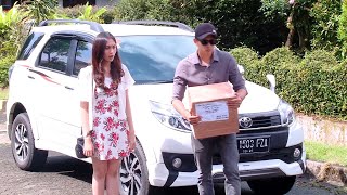 Download lagu Ftv terbaru 2021 sctv - kisah cinta cewek cantik pemilik olshop dengan cowok tajir ganteng mp3 Download lagu Ftv terbaru 2021 sctv - kisah cinta cewek cantik pemilik olshop dengan cowok tajir ganteng mp3