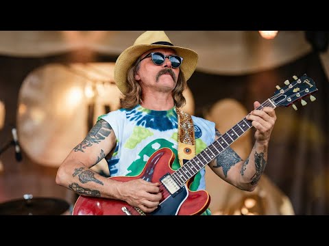 The Allman Brothers Band - Jessica [HD] Live at University Of Florida Bandshell (1982)