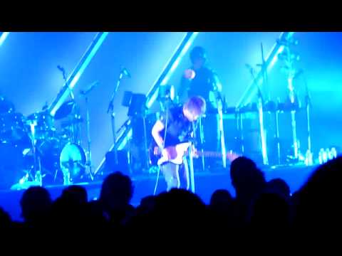 Thom Yorke Flea - And It Rained All Night - Orpheum Theatre, Los Angeles, CA 10/05/09 Night 2