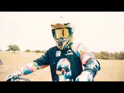 Carlo Costanzia - Comme ci comme ça 🏁 (Video oficial)