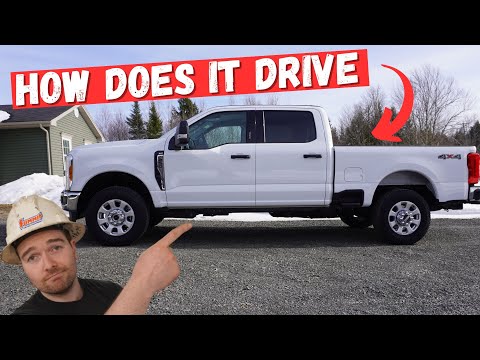 Ford F250 7.3L GODZILLA Engine *Heavy Mechanic Review* | Real World Acceleration and Driving Test