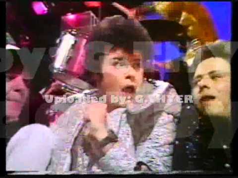 Gary Glitter - Doing Alright With The Boys (Ultra Rare WIPED TOTP Performance 1975)