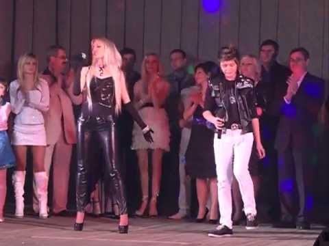 Katalina Rusu & Stefan Roscovan - Show must go on (Live @ Casino muzical)