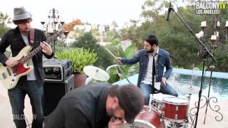 THE RECORD COMPANY - ON THE MOVE (BalconyTV)