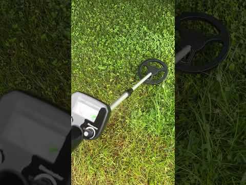 Can I find a razor blade in the Grass with the Bounty Hunter Junior metal detector??