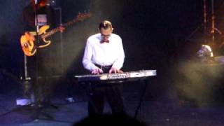 SPARKS propaganda / at home at work at play