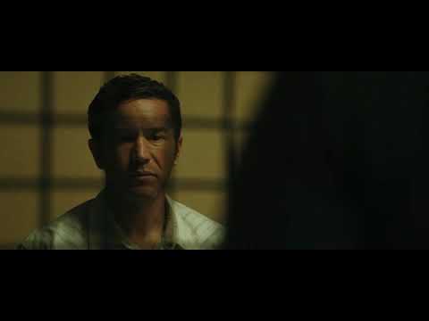 Tom Pelphrey,  in Outer Range - prison