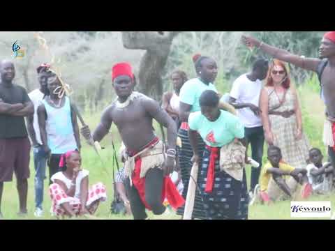 Culture : Tisser des liens de parentés, Diembering assure l'amitié et la fraternité entre village...