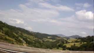 preview picture of video 'Accident contre le viaduc de la Recoumène'