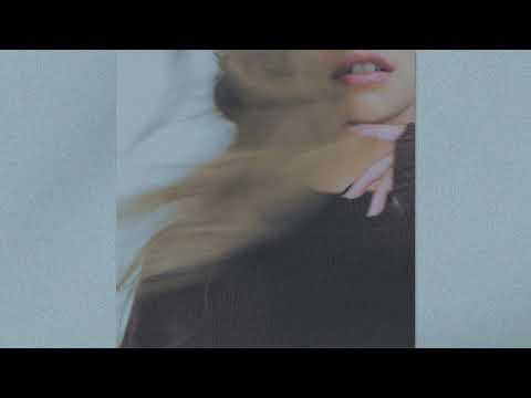 [ÁUDIO OFICIAL] dia útil, eu inútil - Clarissa