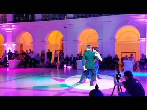  Facundo Piñero  and  Vanesa Villalba  are  dancing  to  "  A Evaristo Carriego  "  at  Recuerdo Tango Festival Warsaw  in  2016