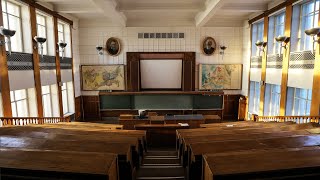 Bên trong toà nhà chính Đại học Lomonosov có gì?